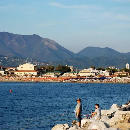 Casa Dolce Casa Διαμέρισμα *